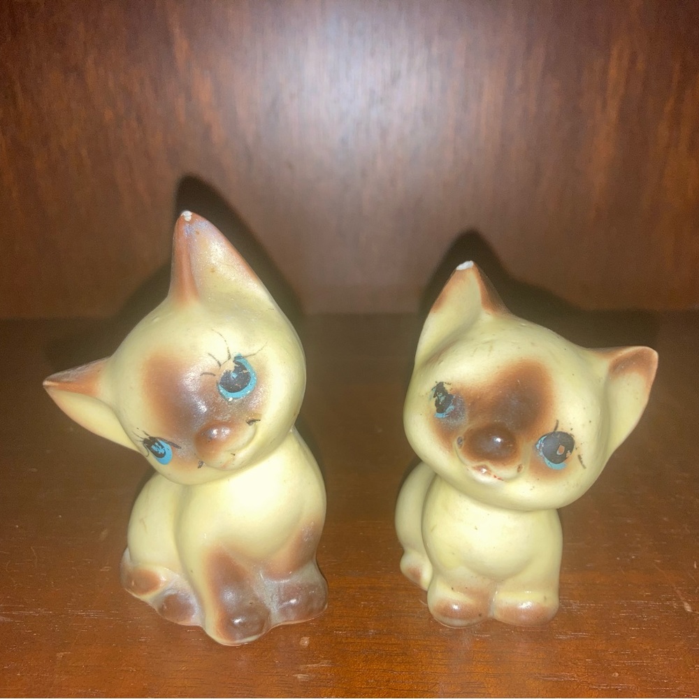 Vintage MCM Siamese kitten salt and pepper shakers